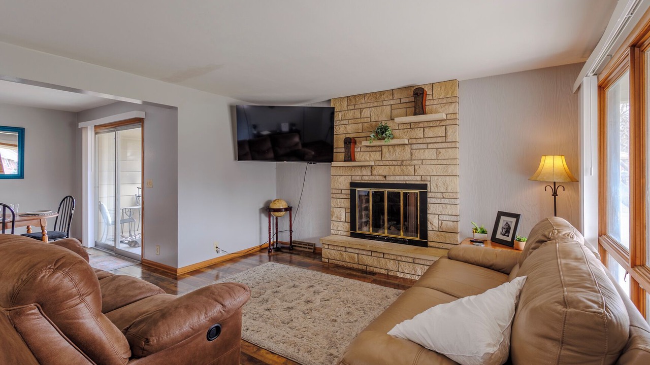 Photo of Livingroom in McPherson