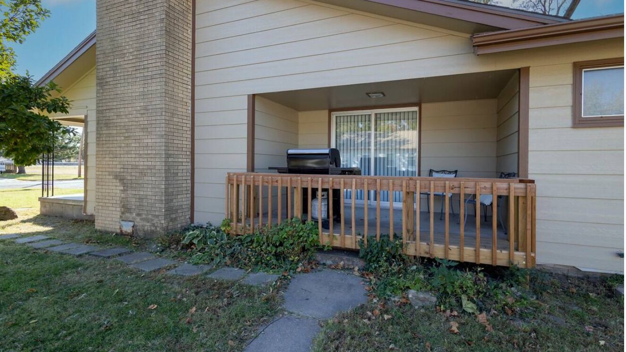 Photo of Patio Balcony in McPherson
