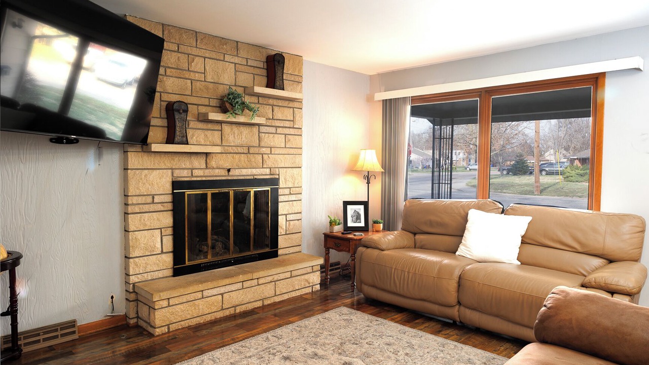 Photo of Livingroom in McPherson