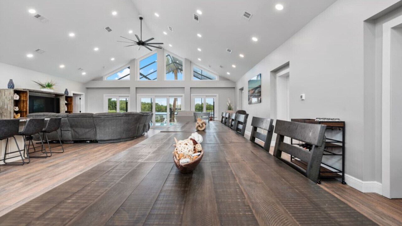 Photo of Outdoor in Lake Shore Estates