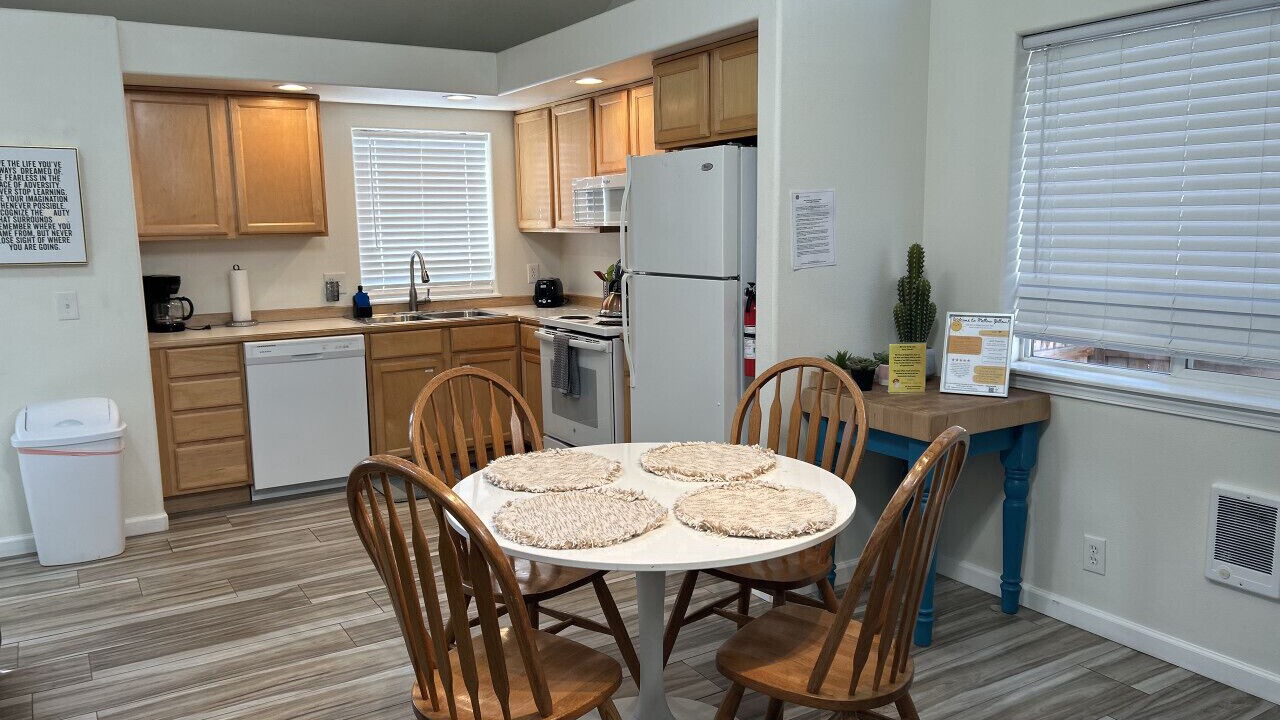 Photo of Kitchen in Mountain View District