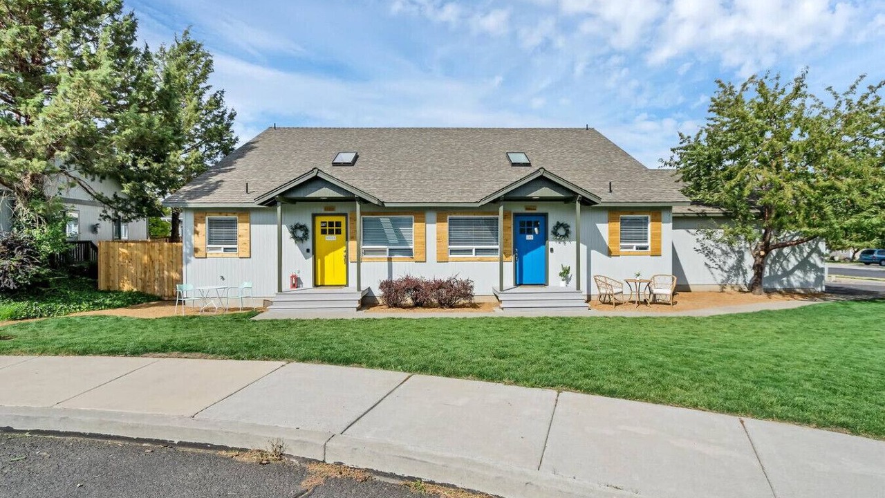 Photo of Outdoor in Mountain View District