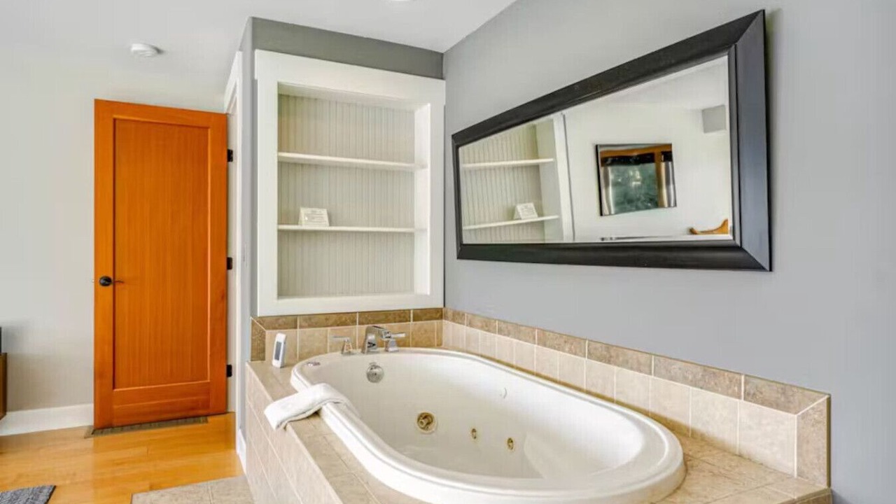 Photo of Bathroom in Anacortes