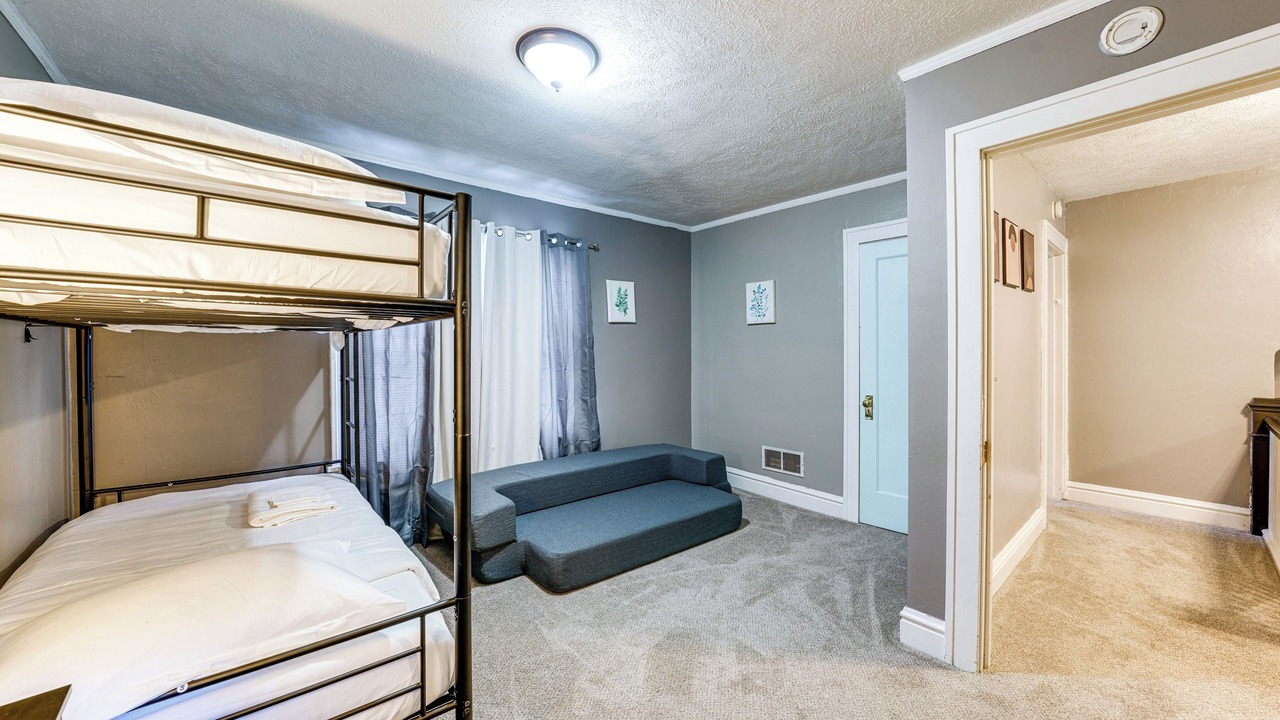 Photo of Bedroom in Joliet