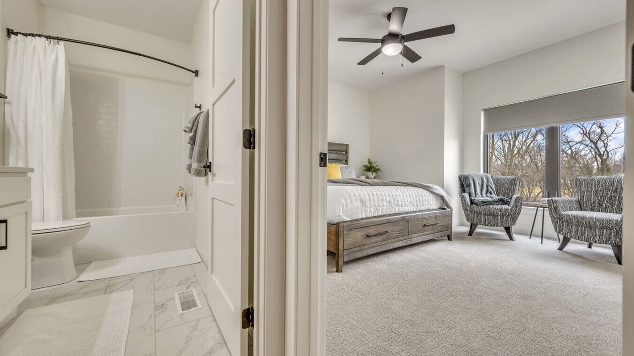 Photo of Bedroom in Arnolds Park