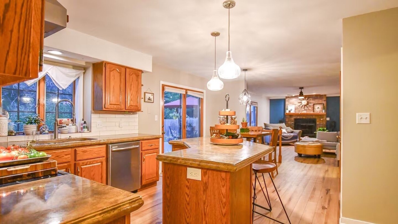 Photo of Others in Appleton