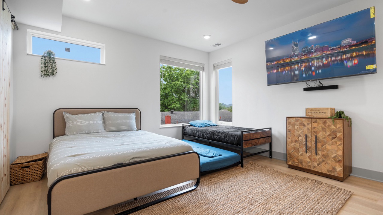 Photo of Bedroom in Charlotte Park