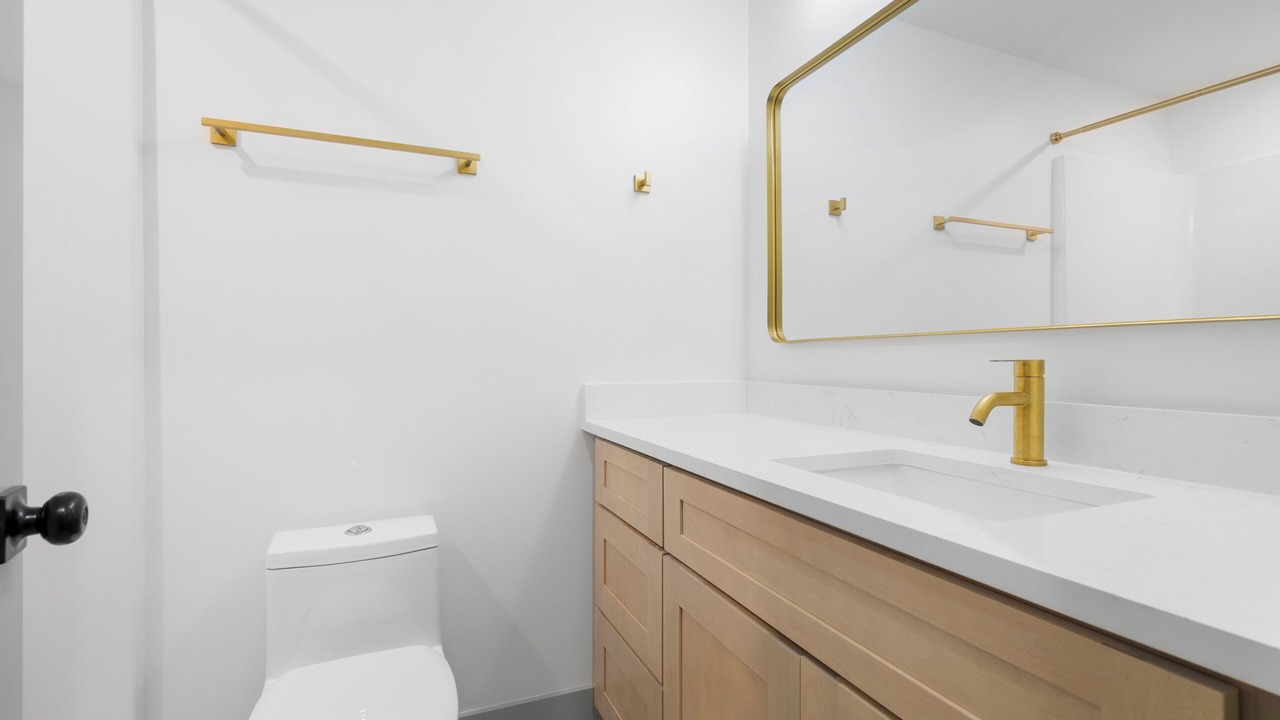 Photo of Bathroom in Charlotte Park