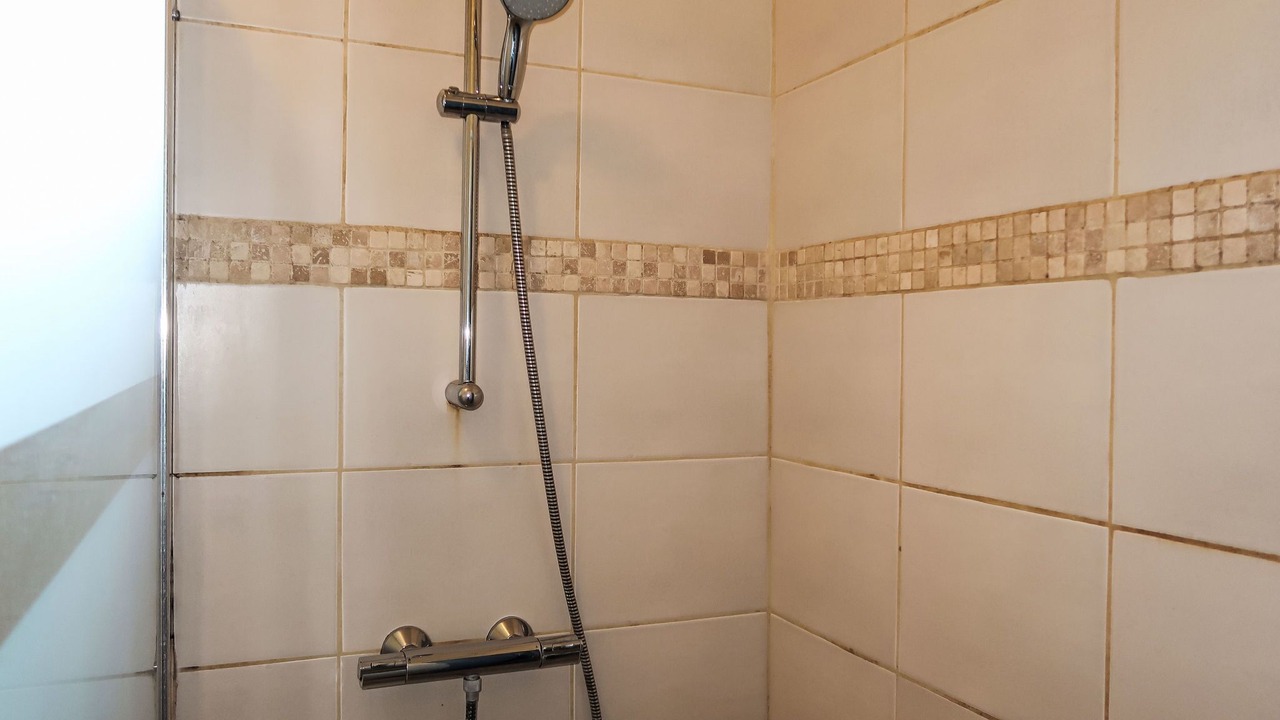 Photo of Bathroom in Trevou-Treguignec