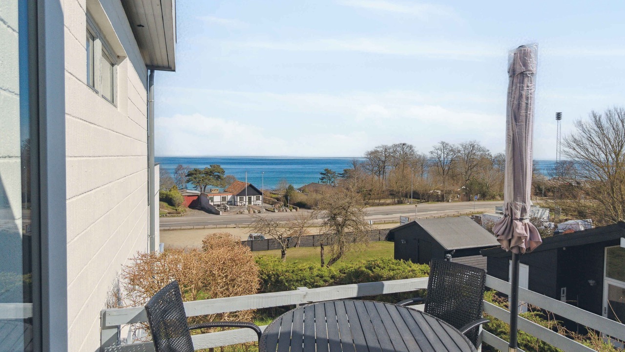 Photo of Others in Sandkaas
