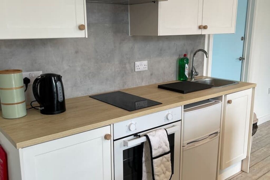 Photo of Kitchen in Wing