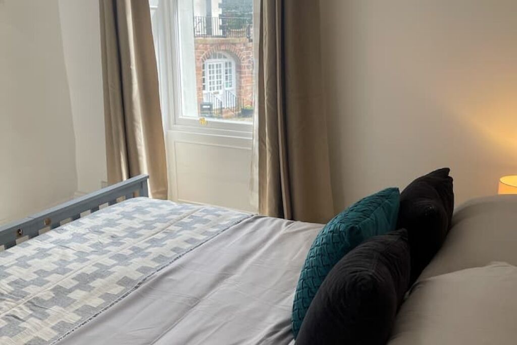 Photo of Bedroom in Wing