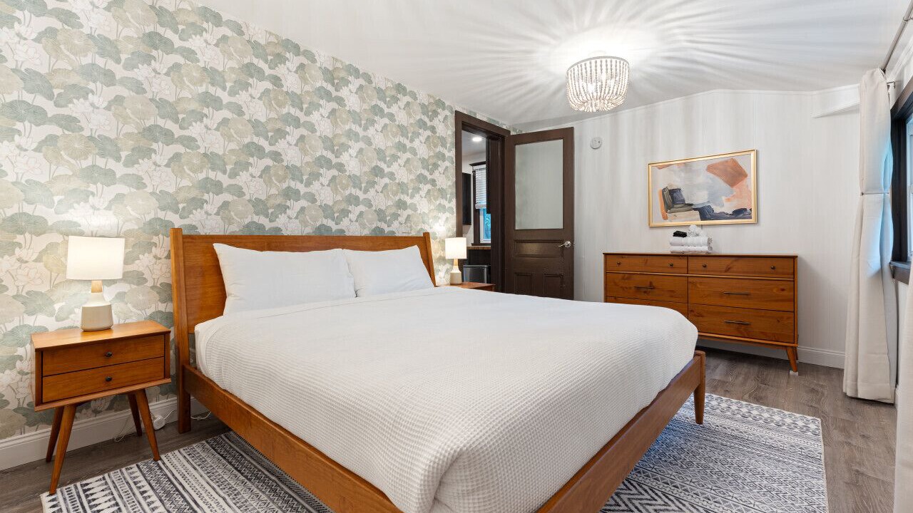 Photo of Bedroom in Westside