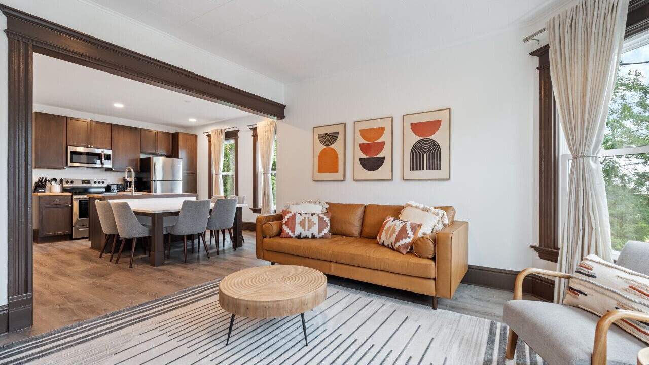 Photo of Livingroom in Westside