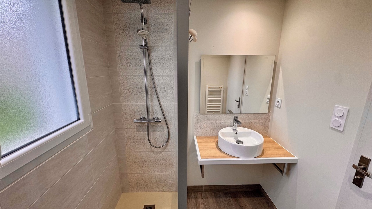 Photo of Bathroom in Vendrennes