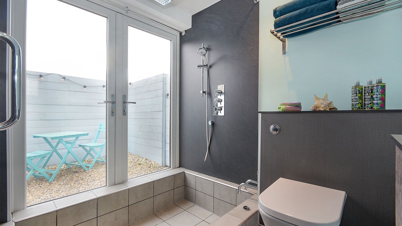 Photo of Bathroom in Seahouses