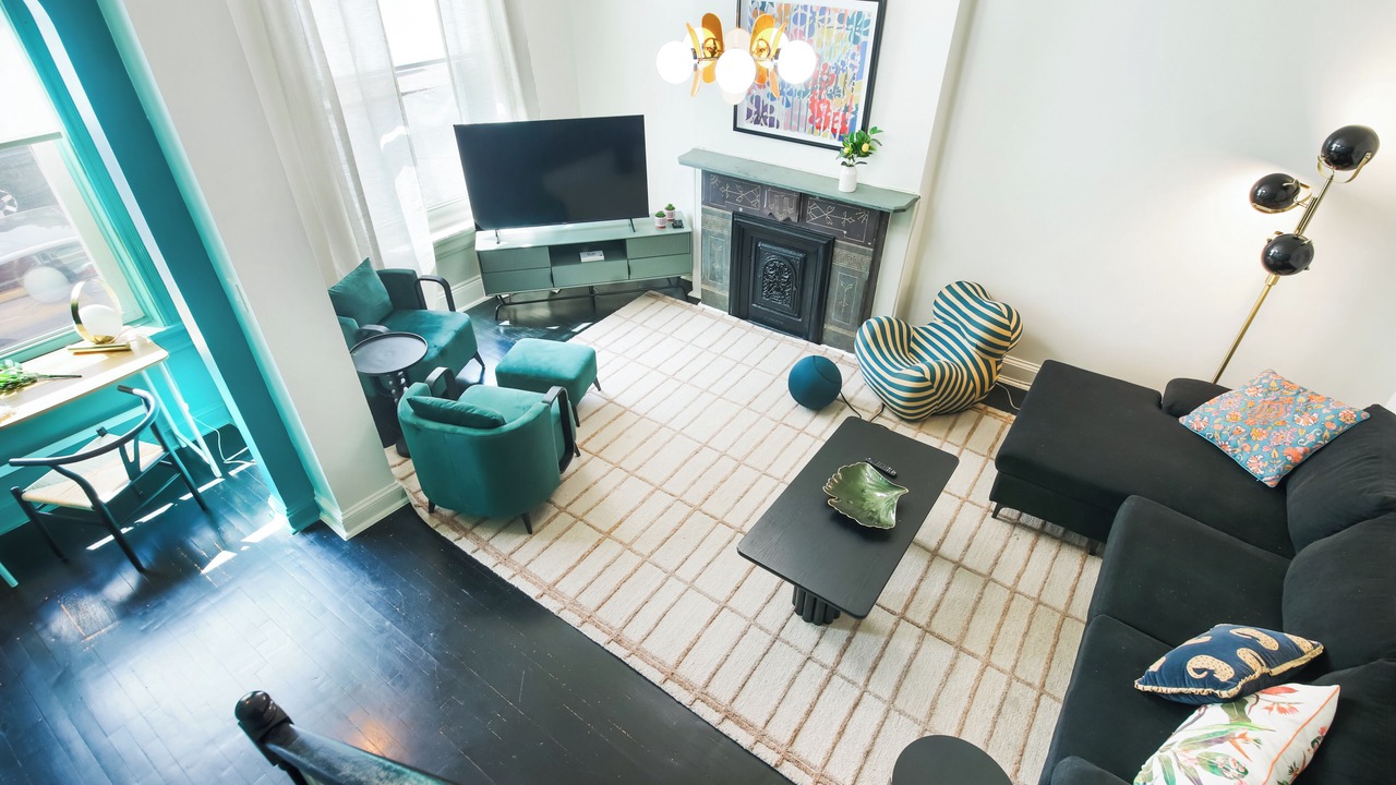 Photo of Livingroom in McGinley Square