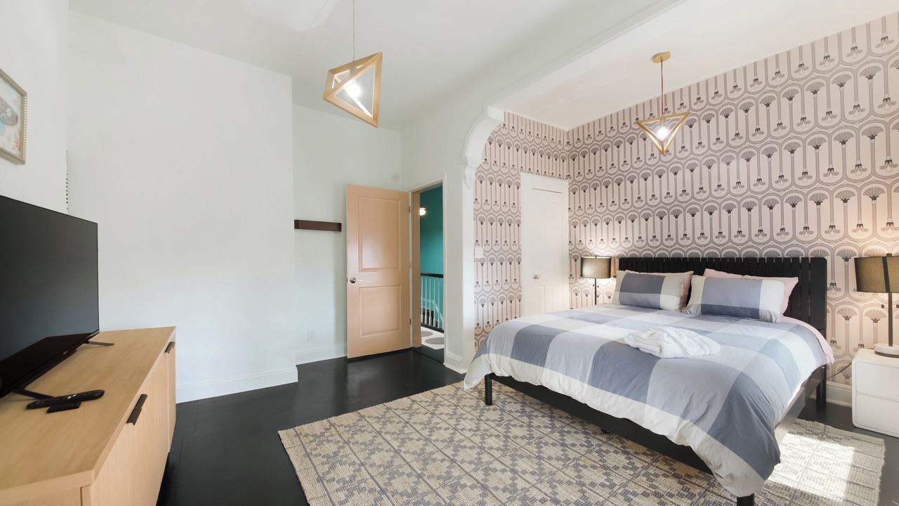 Photo of Bedroom in McGinley Square