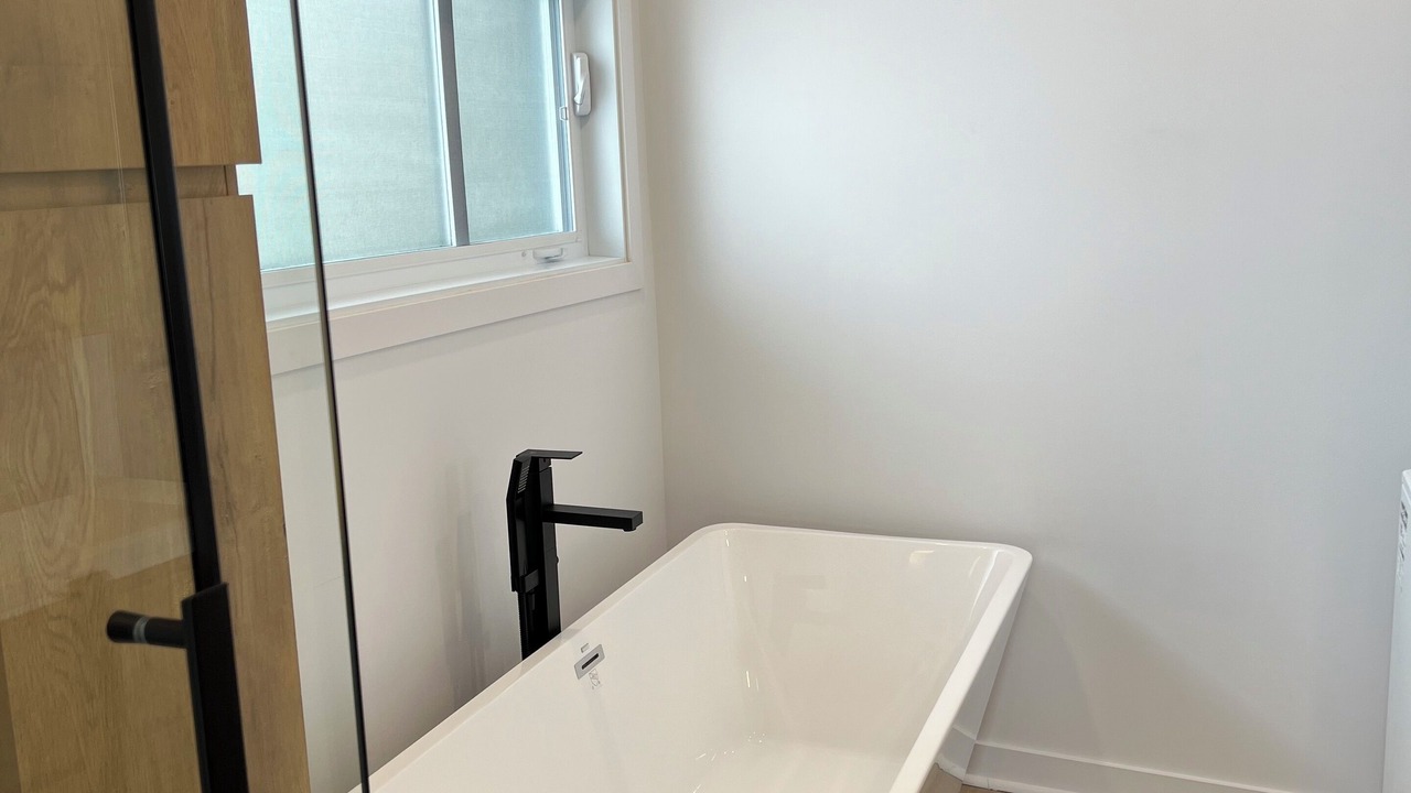 Photo of Bathroom in Sainte-Marcelline-de-Kildare