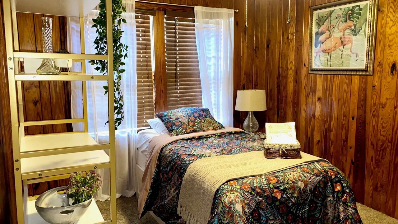 Photo of Bedroom in Hattiesburg
