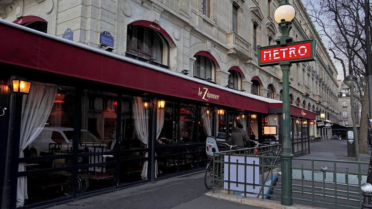 Photo of Others in Saint-Merri