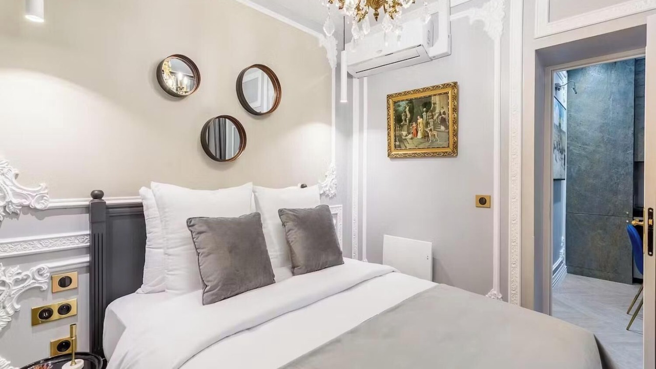 Photo of Bedroom in Saint-Merri