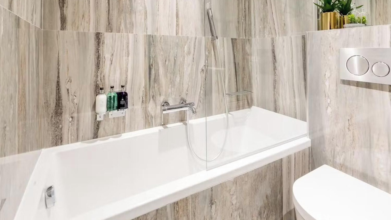 Photo of Bathroom in Saint-Merri