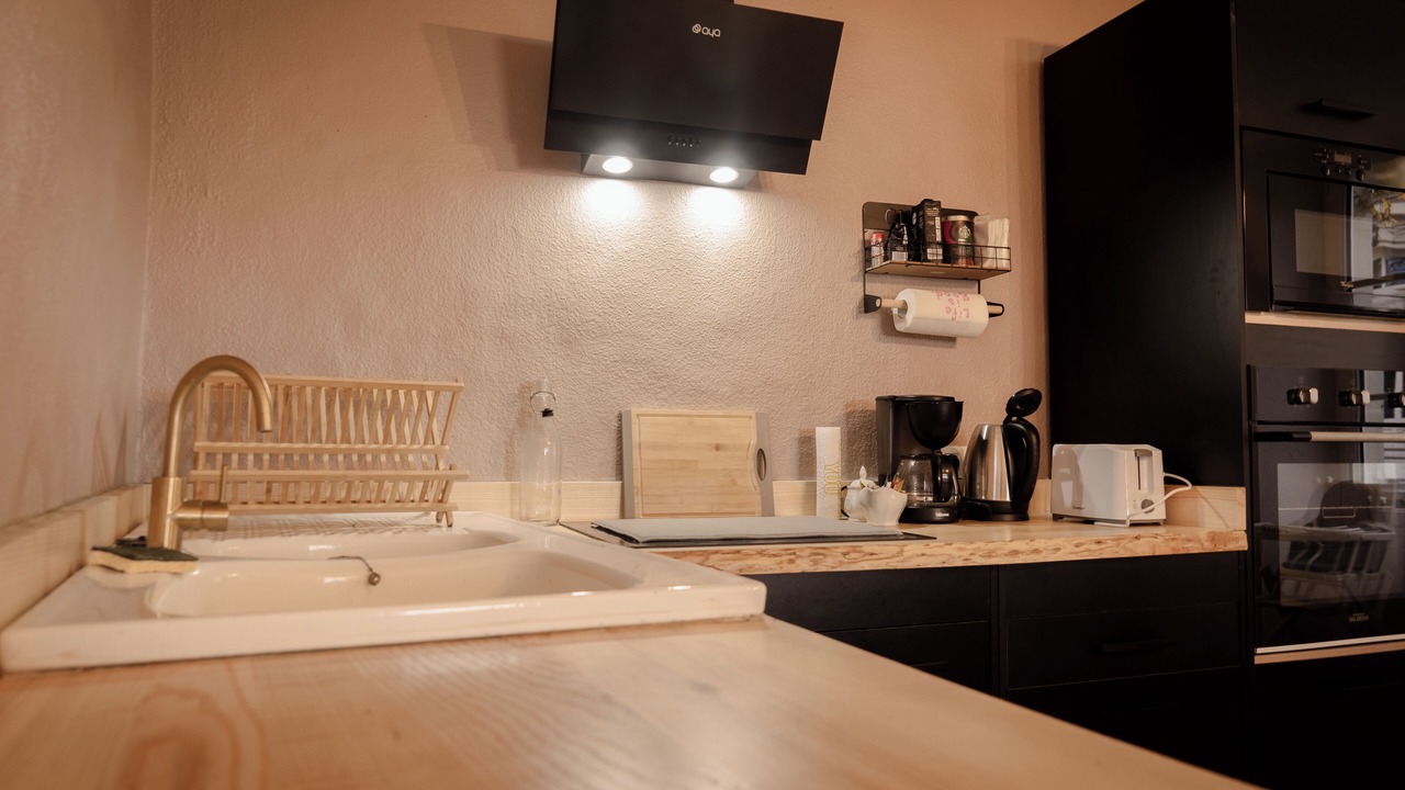 Photo of Kitchen in Saint-Jean-des-Mauvrets