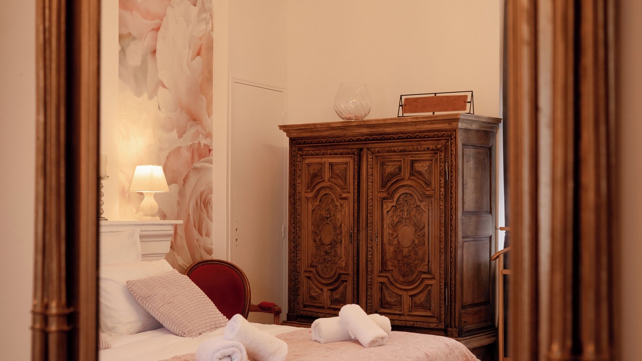 Photo of Bedroom in Saint-Jean-des-Mauvrets