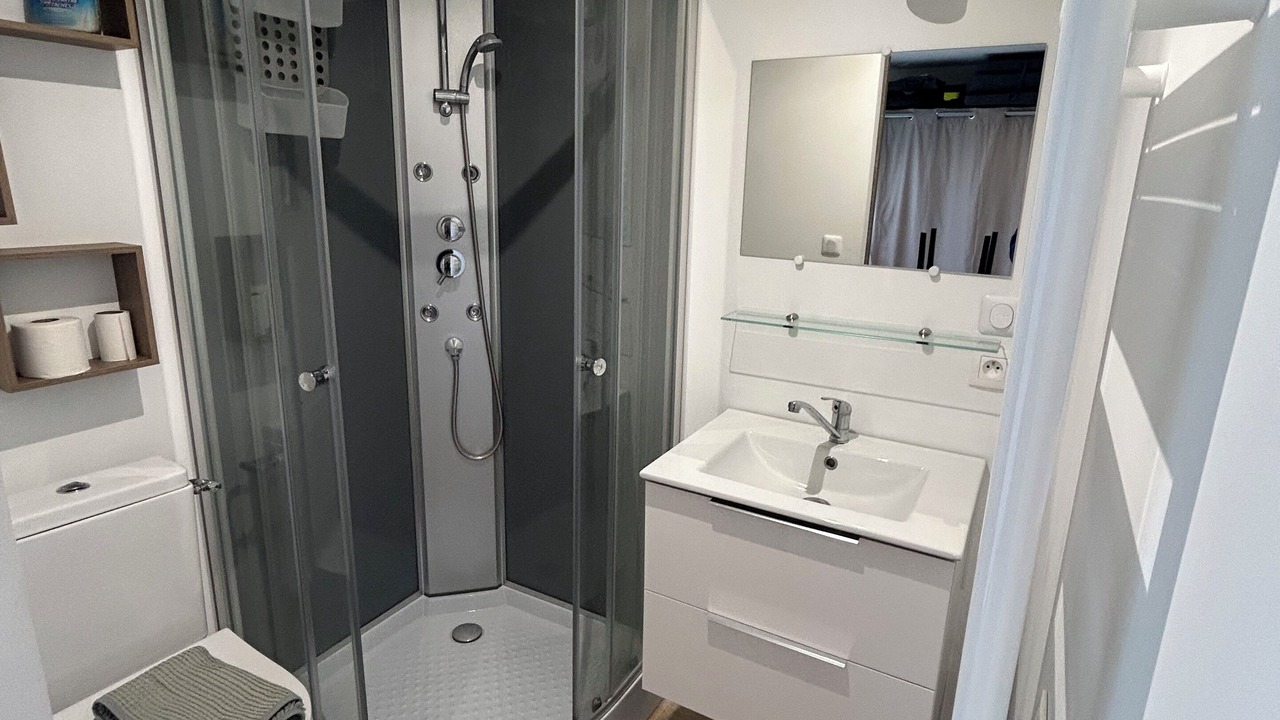 Photo of Bathroom in Mensignac