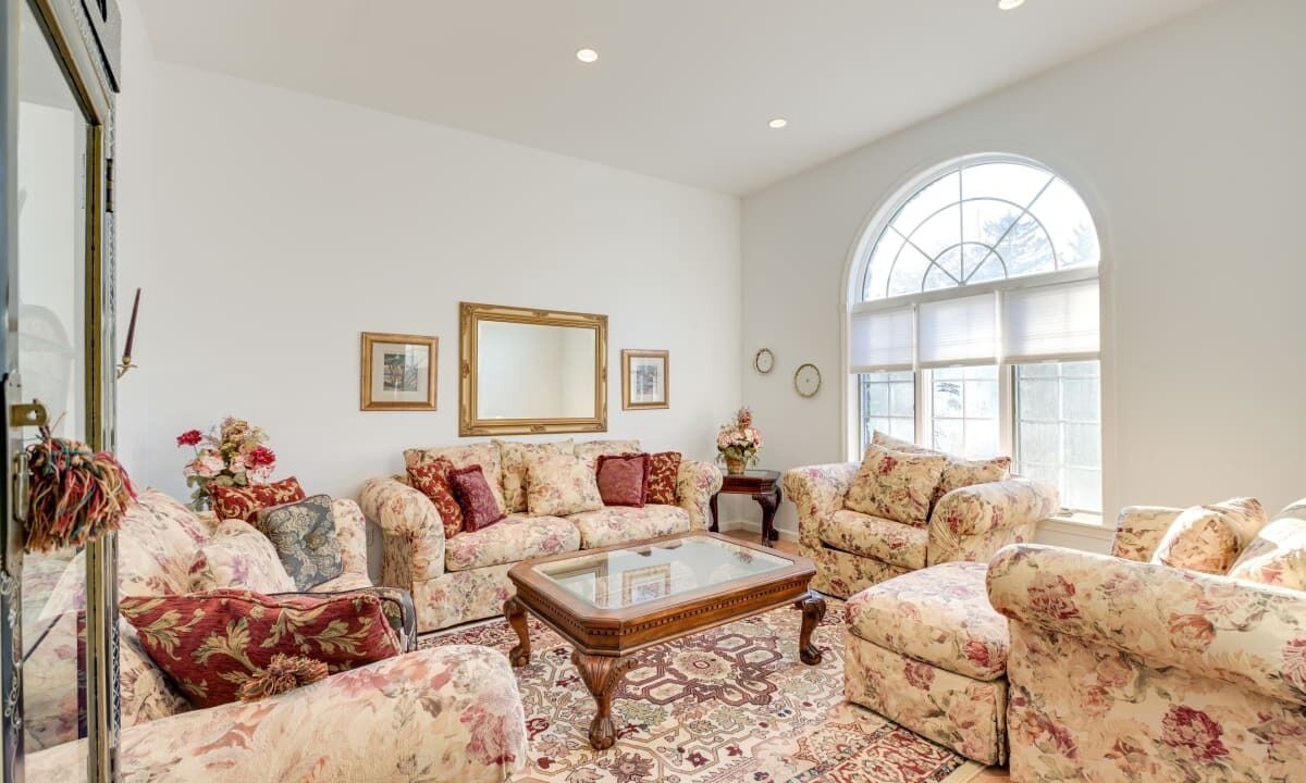 Photo of Livingroom in Mount Desert