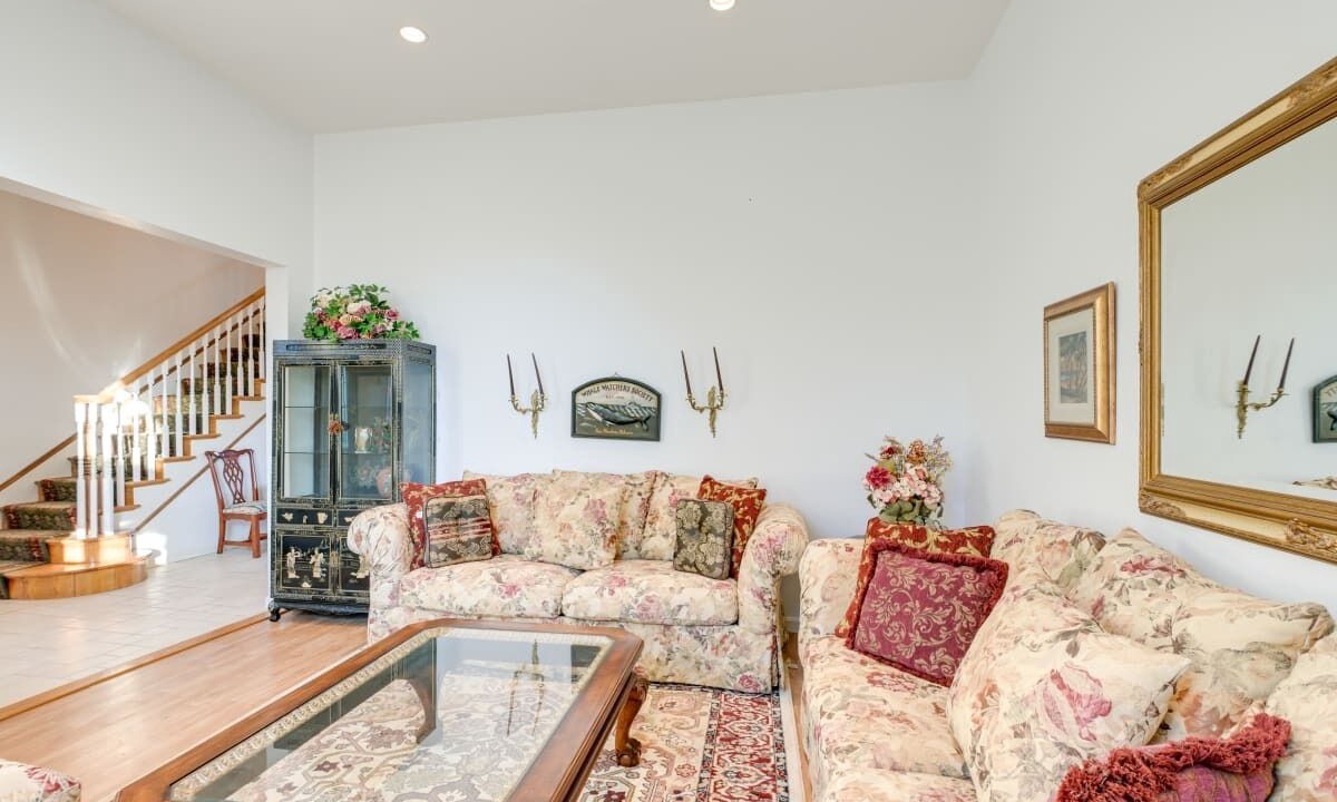 Photo of Livingroom in Mount Desert