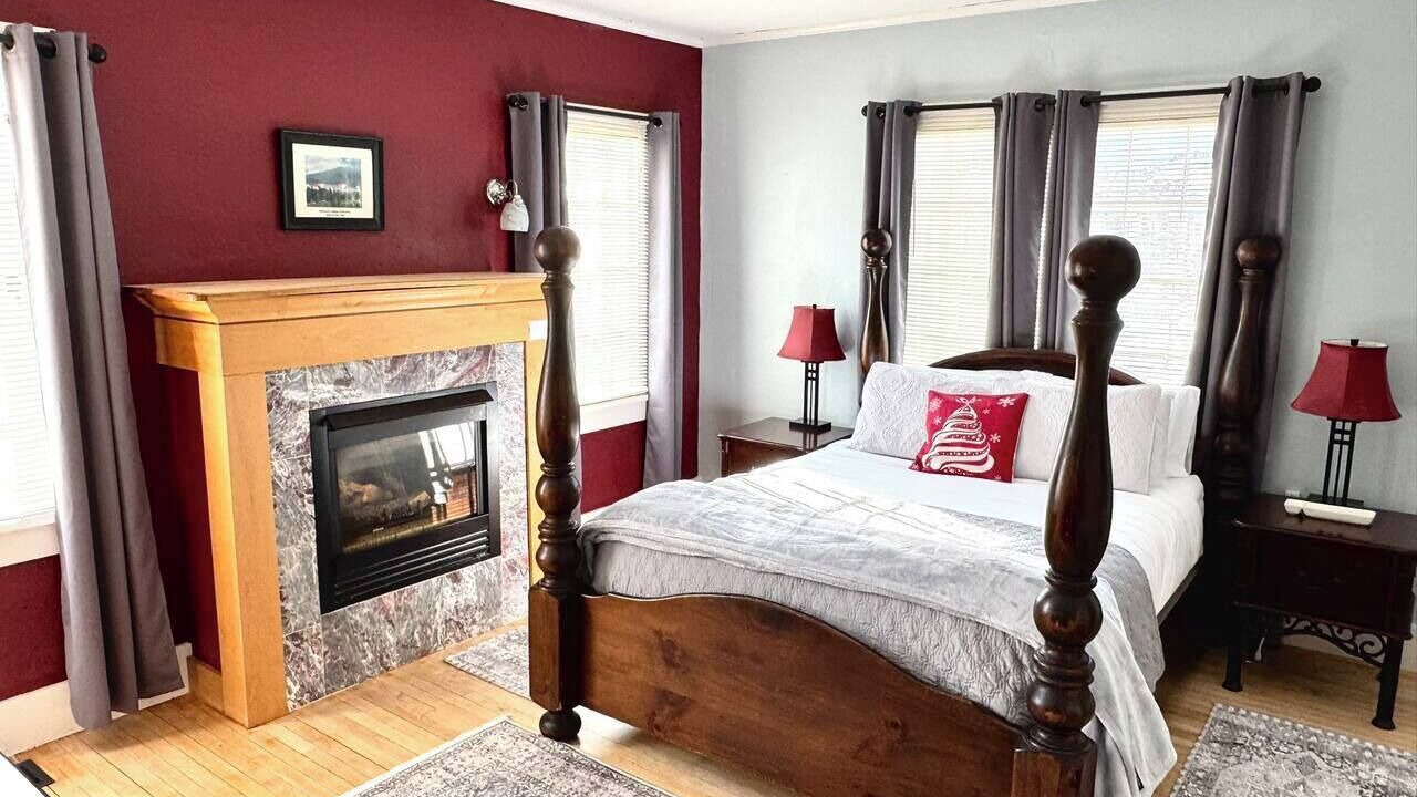 Photo of Livingroom in North Woodstock