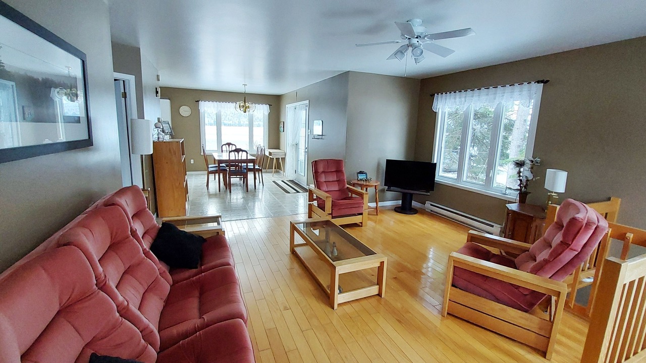 Photo of Livingroom in Pohenegamook