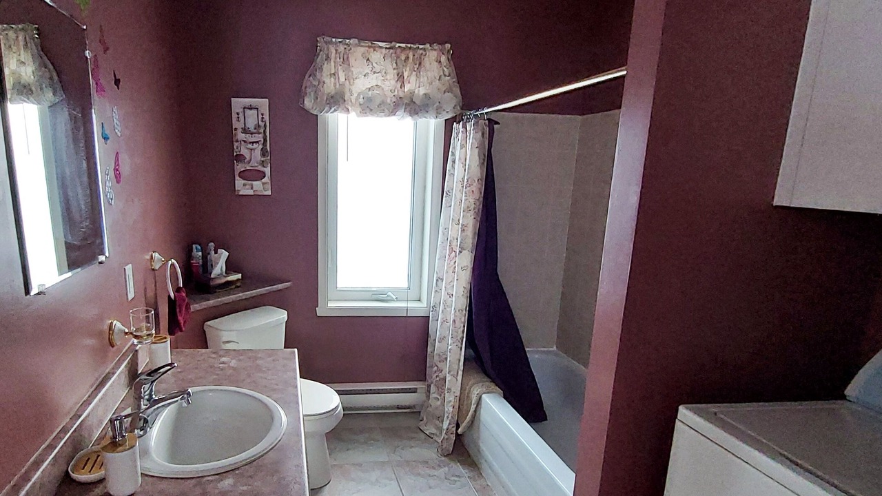 Photo of Bathroom in Pohenegamook