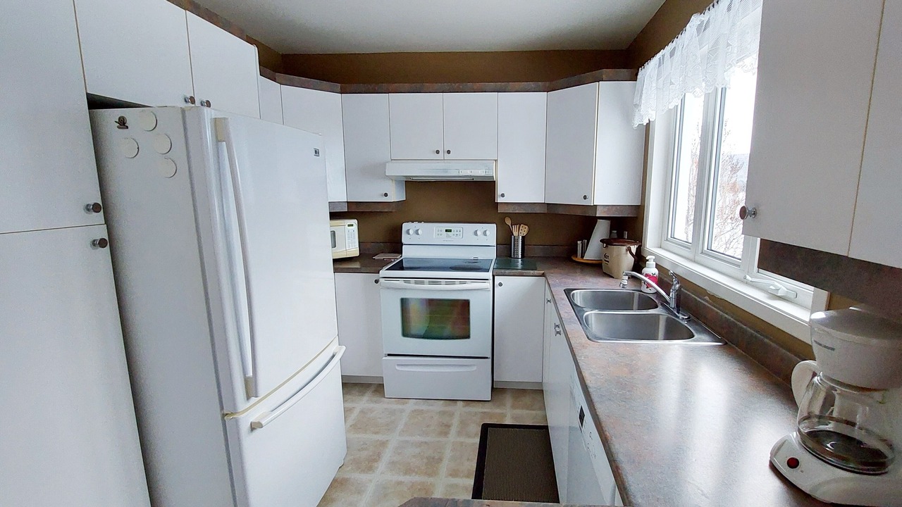 Photo of Kitchen in Pohenegamook