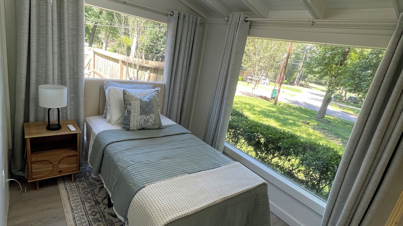 Photo of Bedroom in Panorama Village