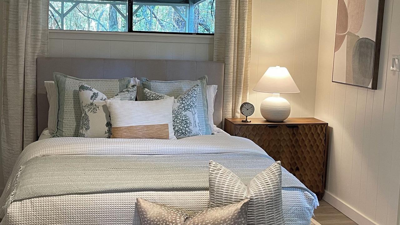 Photo of Bedroom in Panorama Village