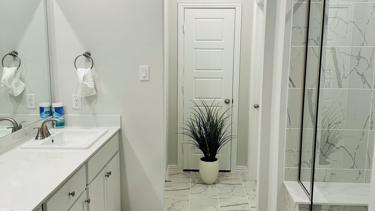 Photo of Bathroom in Frisco