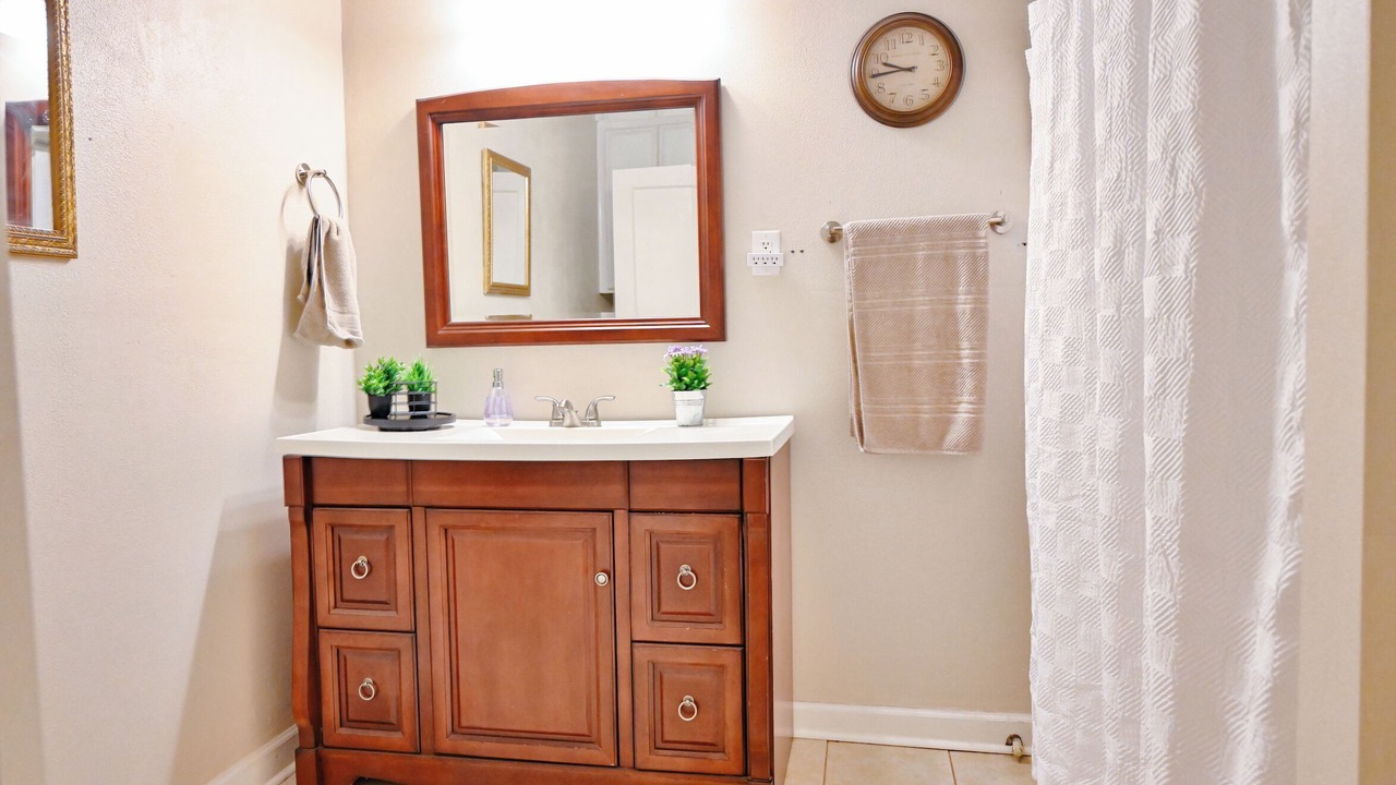Photo of Bathroom in Broadmoor