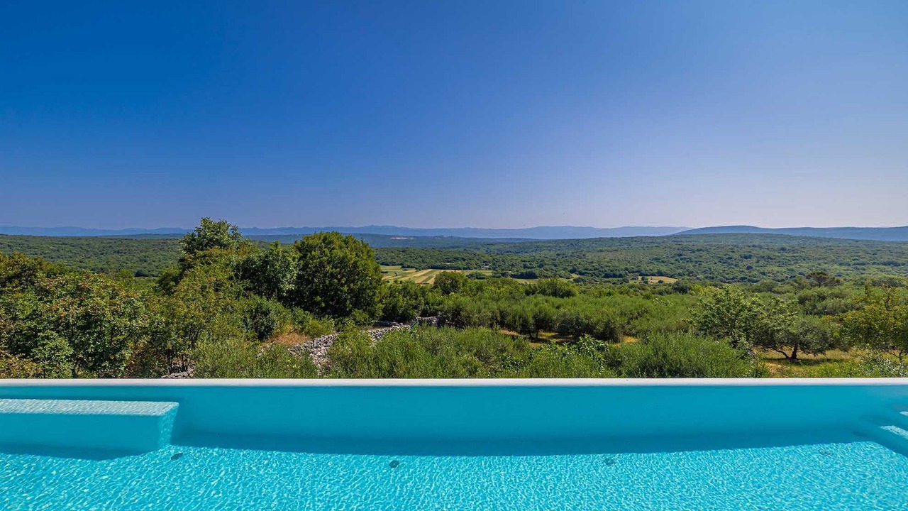 Photo of Outdoor in Salatic