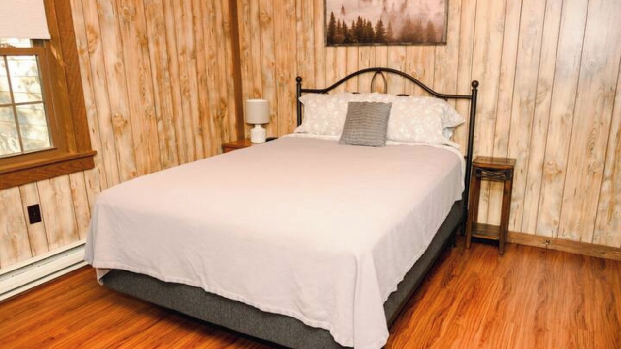 Photo of Bedroom in Cocolamus