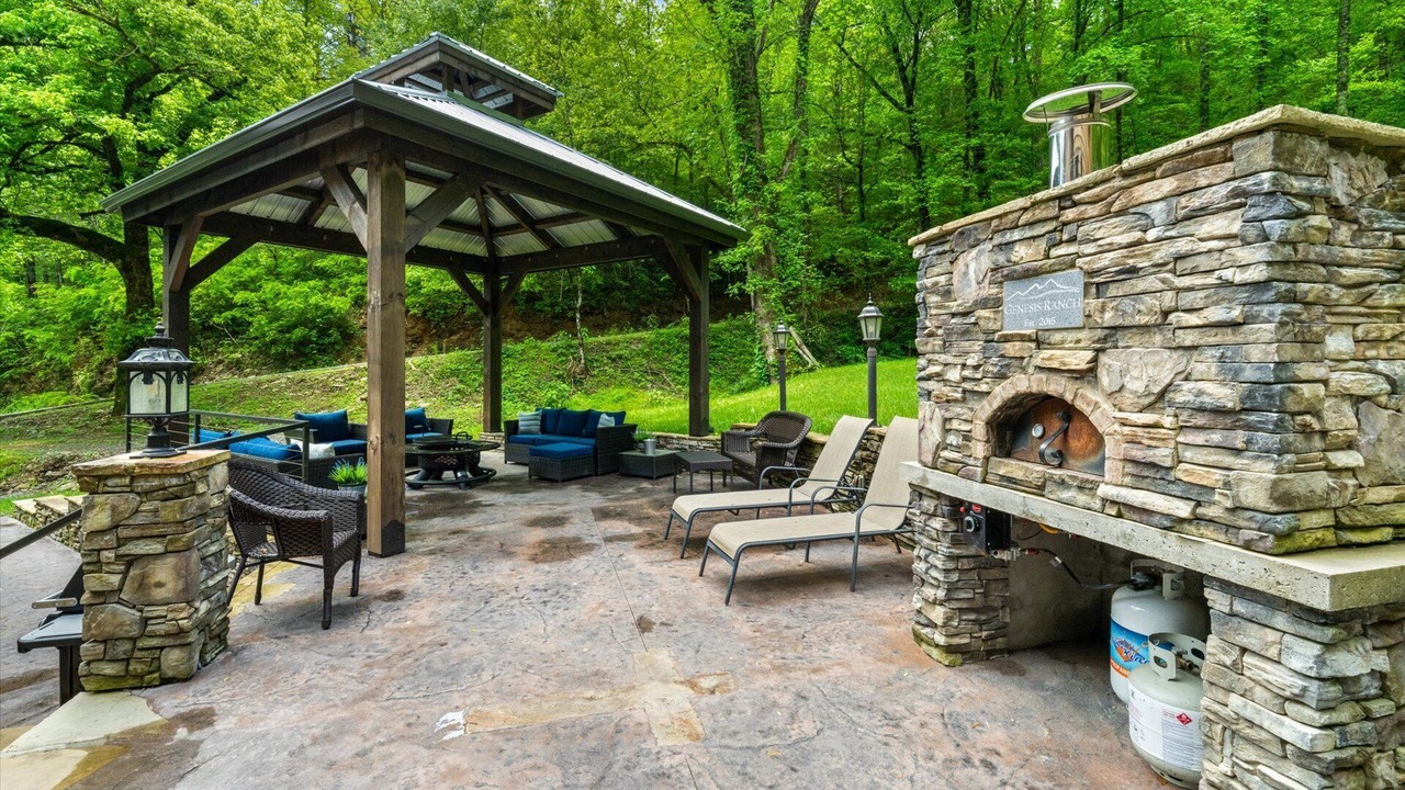 Photo of Outdoor in Townsend
