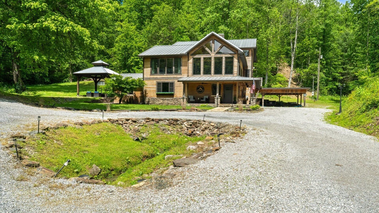 Photo of Others in Townsend