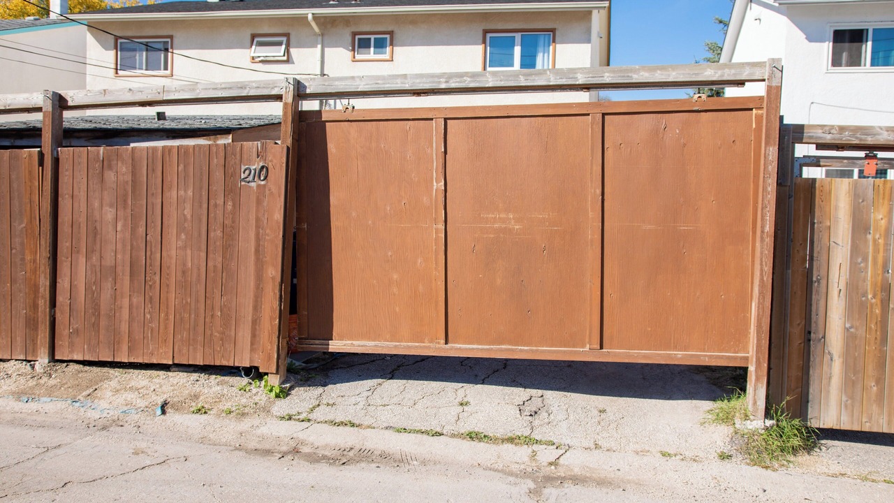 Photo of Others in Winnipeg