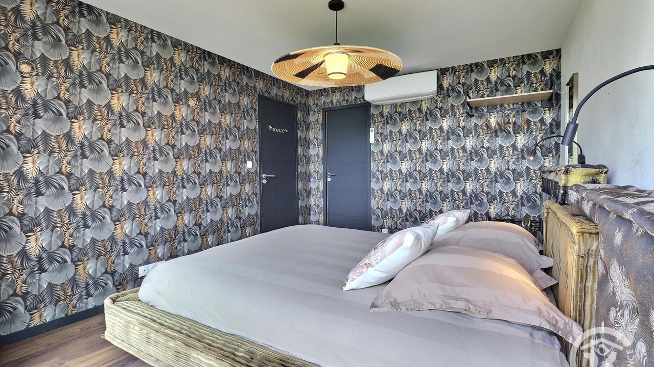 Photo of Bedroom in Gosne