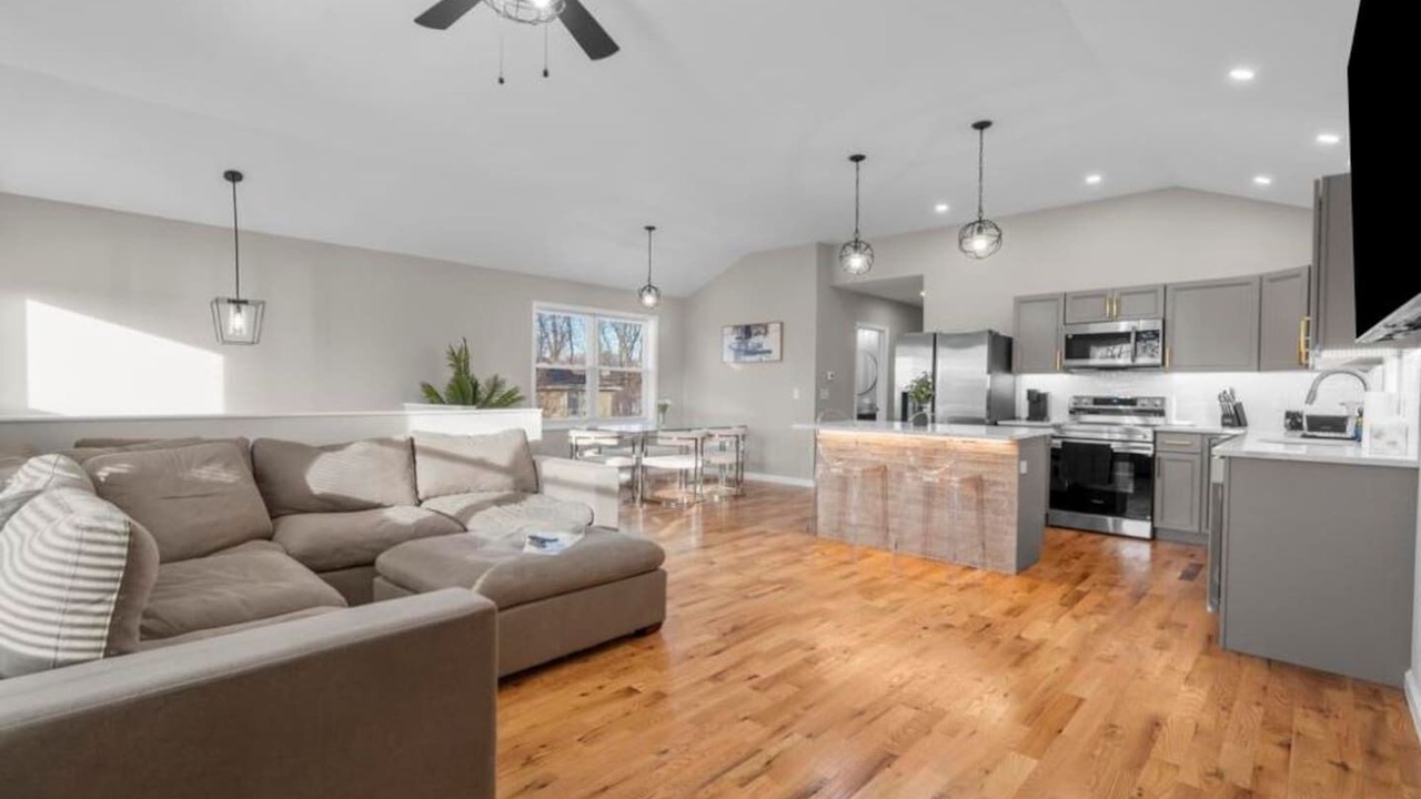 Photo of Bedroom in Middletown