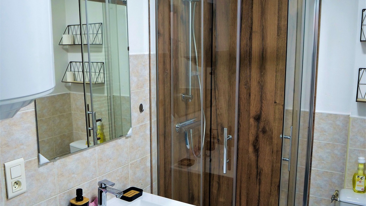 Photo of Bathroom in Rodez