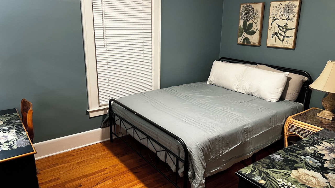 Photo of Bedroom in Eastside