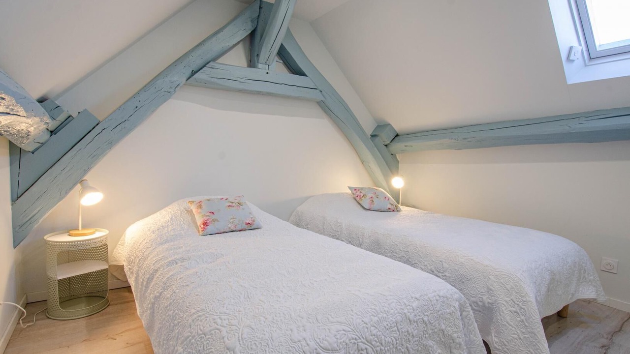 Photo of Bedroom in Marolles-sous-Lignieres